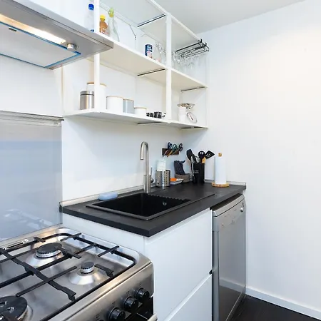 Campani By In Apartment